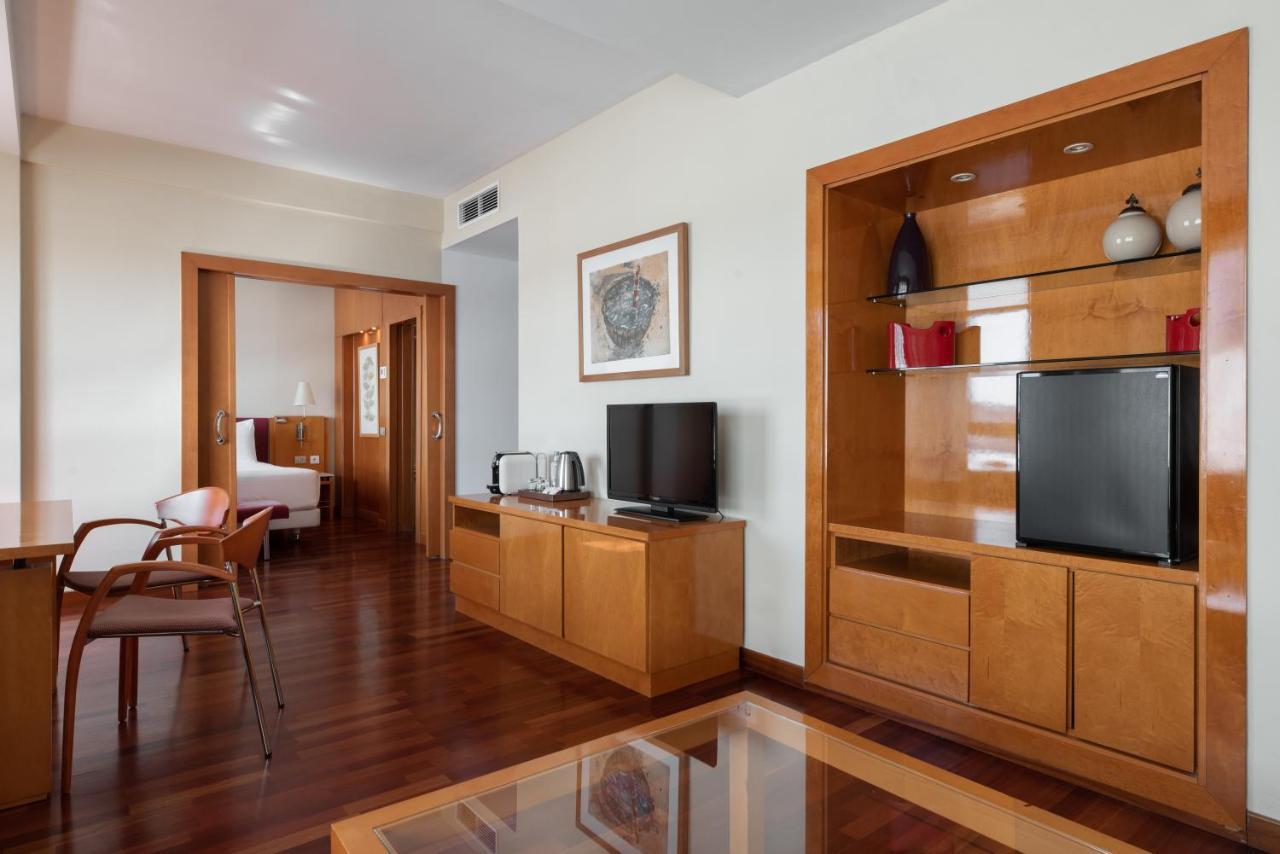 Eurostars Atlantico Hotel โอโกรูญา ภายนอก รูปภาพ