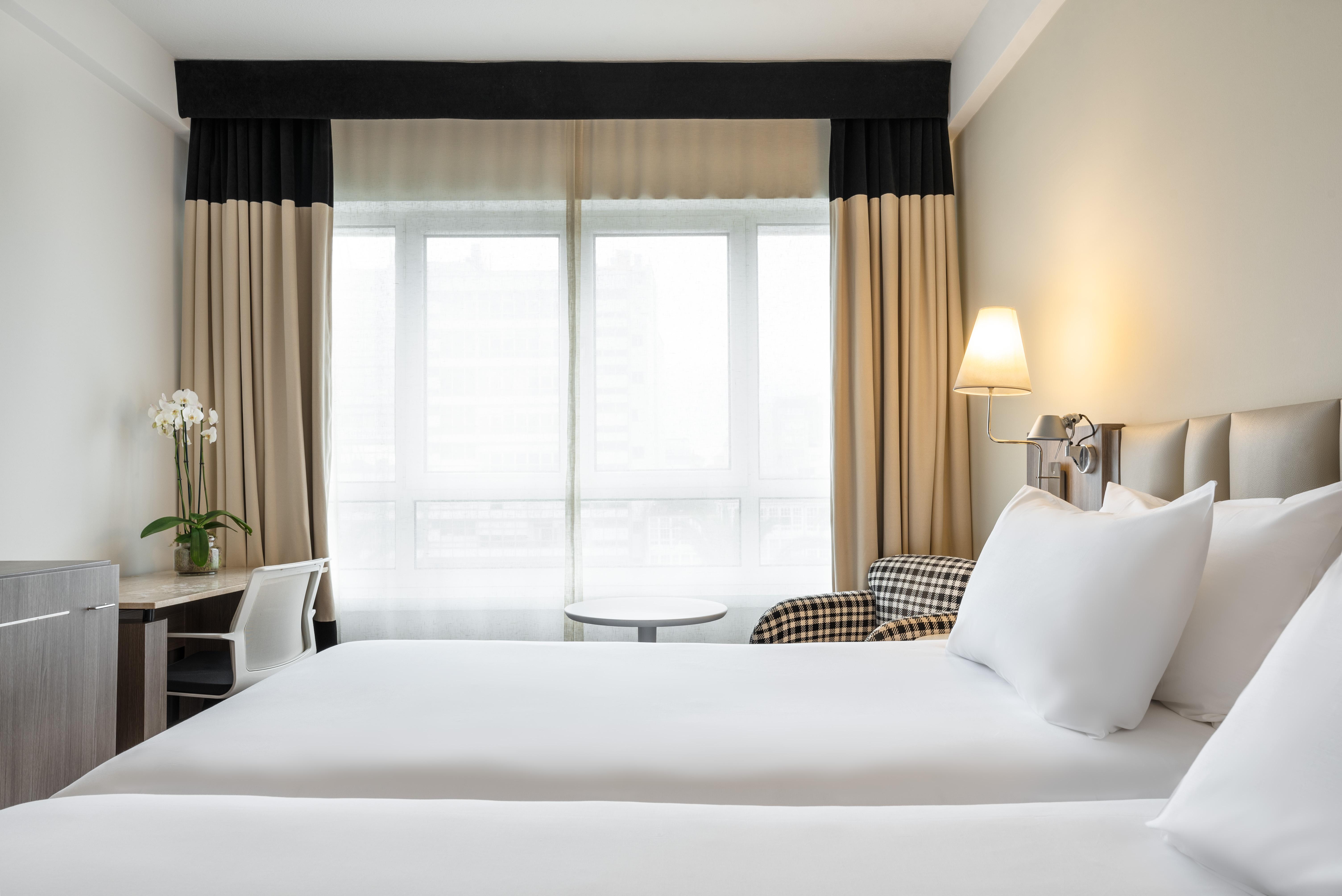 Eurostars Atlantico Hotel โอโกรูญา ภายนอก รูปภาพ