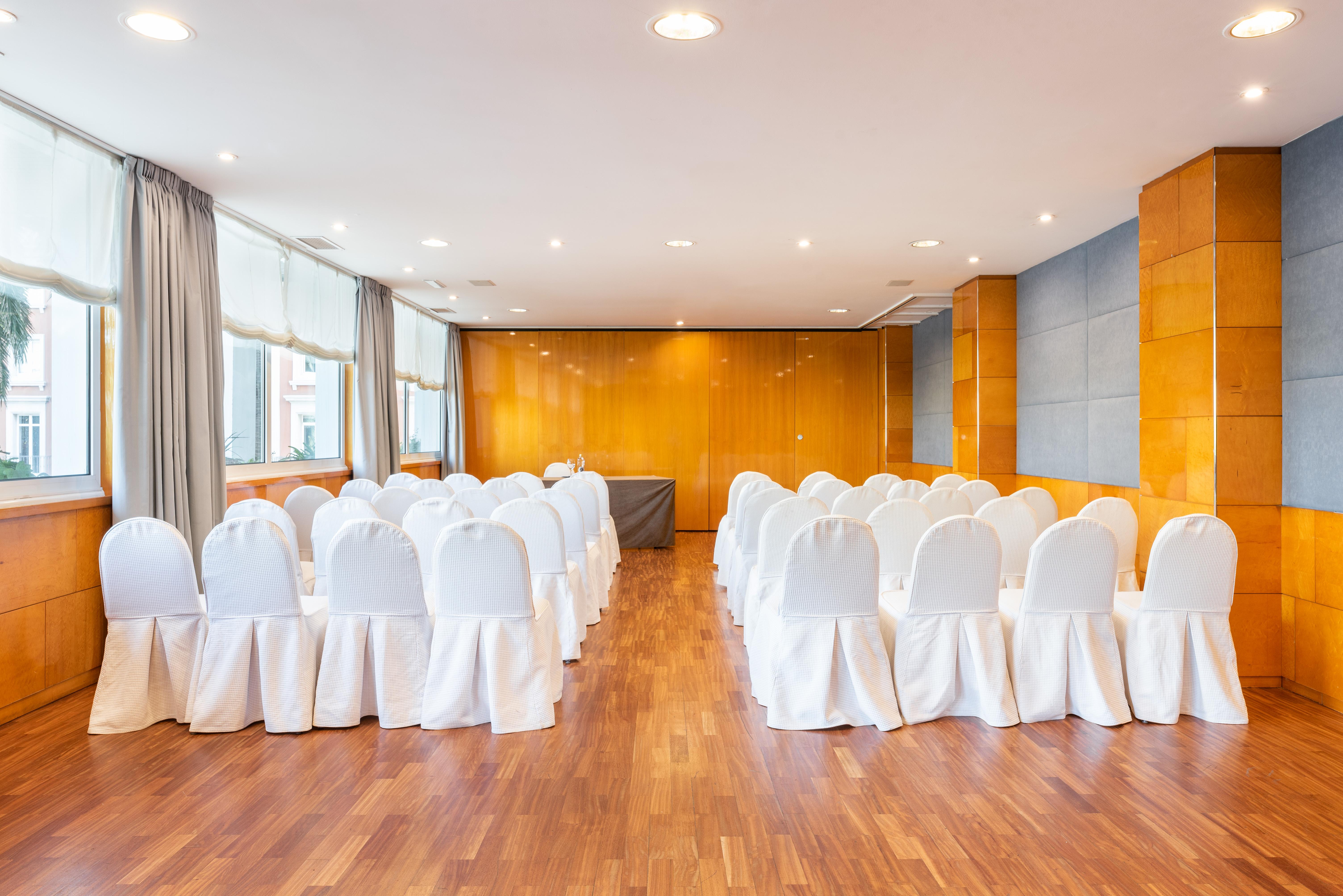 Eurostars Atlantico Hotel โอโกรูญา ภายนอก รูปภาพ